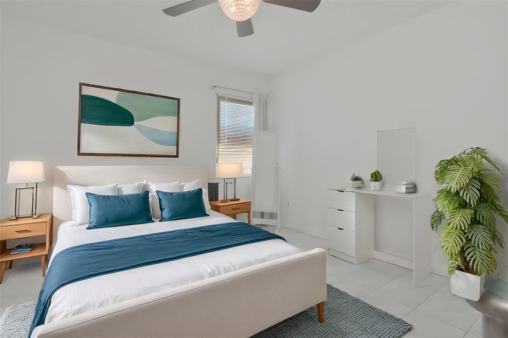 For Rent: $1,800 (2 beds, 1 baths, 748 Square Feet)