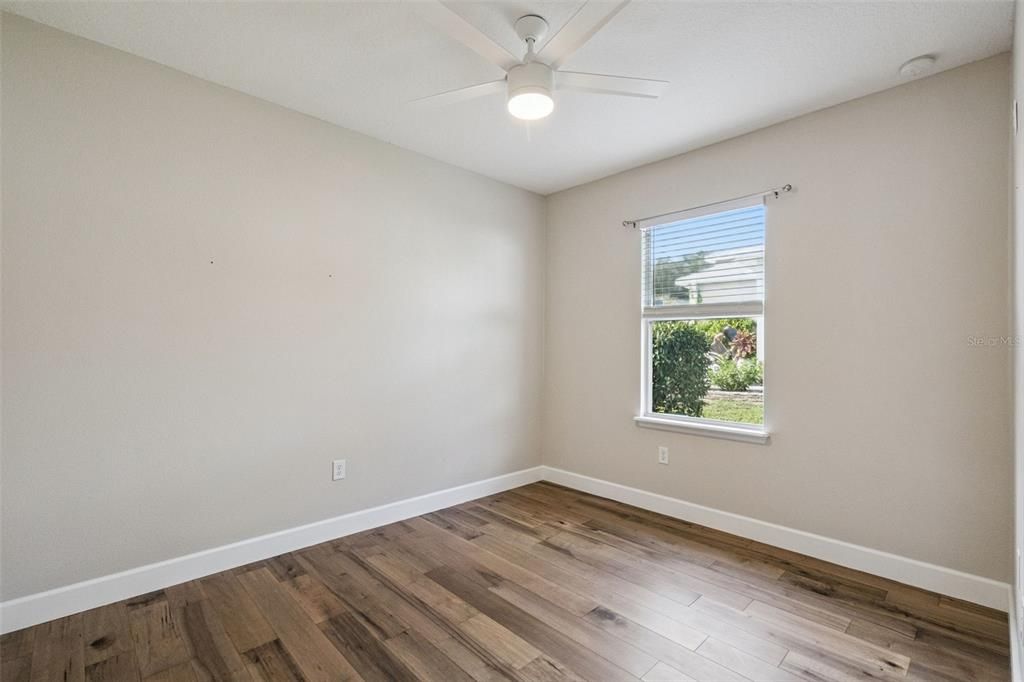 For Sale: $389,000 (3 beds, 2 baths, 2004 Square Feet)