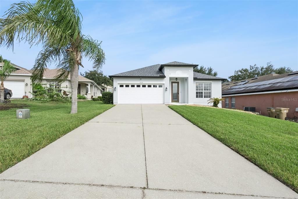 For Sale: $389,000 (3 beds, 2 baths, 2004 Square Feet)