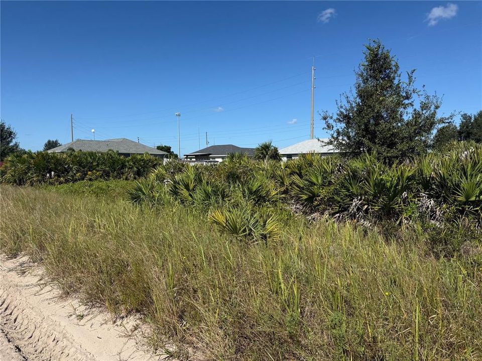 待售: $15,000 (0.23 acres)