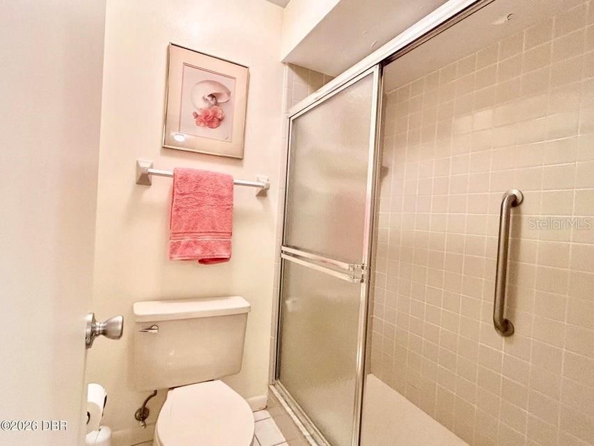 For Sale: $229,000 (3 beds, 2 baths, 1430 Square Feet)