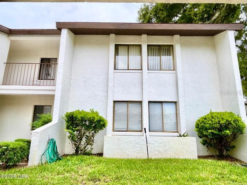 For Sale: $229,000 (3 beds, 2 baths, 1430 Square Feet)