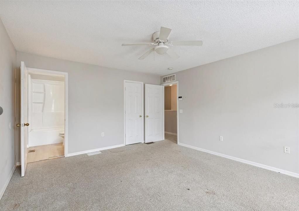 For Rent: $1,995 (3 beds, 2 baths, 1764 Square Feet)