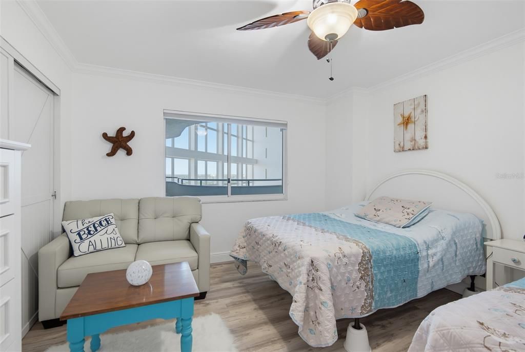 En Venta: $549,000 (2 camas, 2 baños, 1380 Pies cuadrados)
