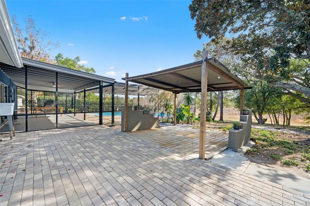En Venta: $330,000 (3 camas, 2 baños, 1387 Pies cuadrados)