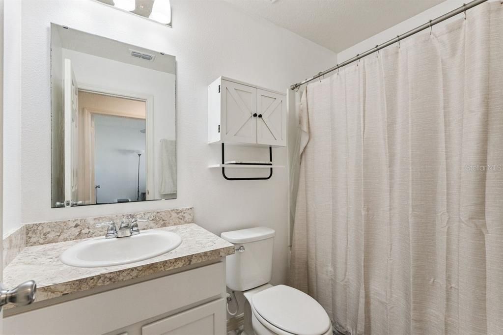 For Sale: $305,000 (3 beds, 2 baths, 1575 Square Feet)