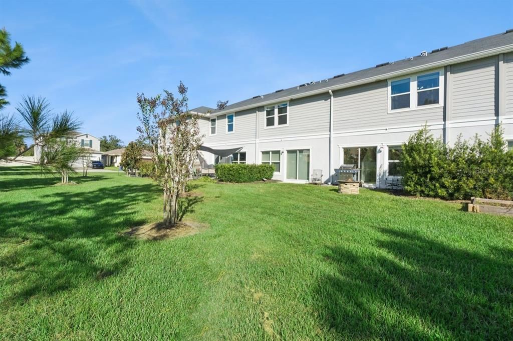 For Sale: $305,000 (3 beds, 2 baths, 1575 Square Feet)