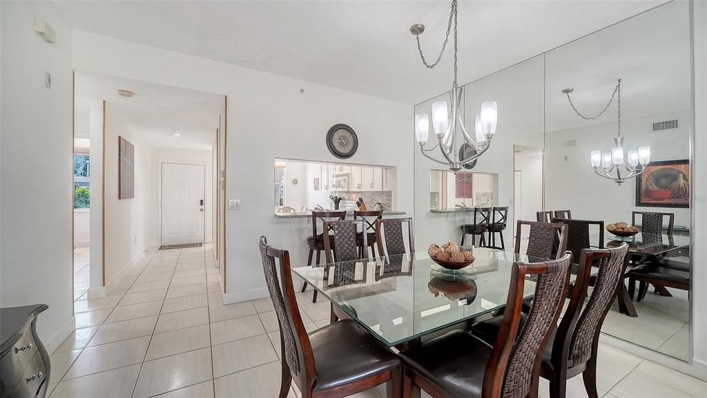For Sale: $269,000 (2 beds, 2 baths, 1238 Square Feet)