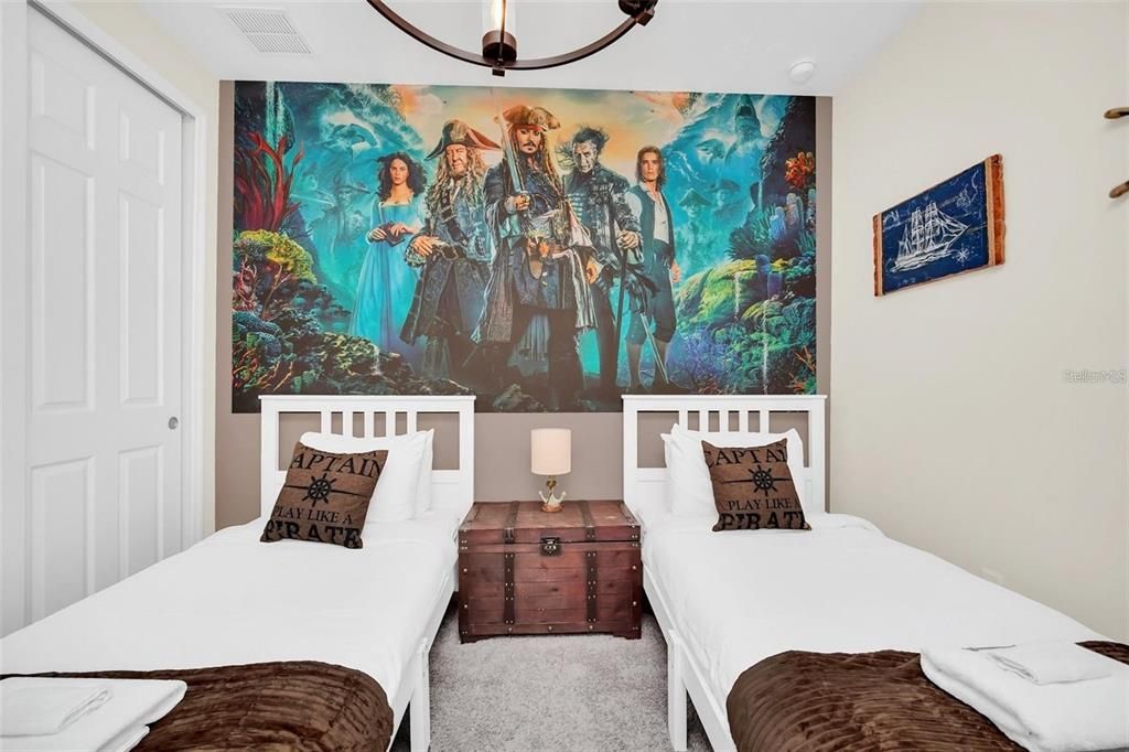 En Venta: $648,000 (7 camas, 6 baños, 3401 Pies cuadrados)