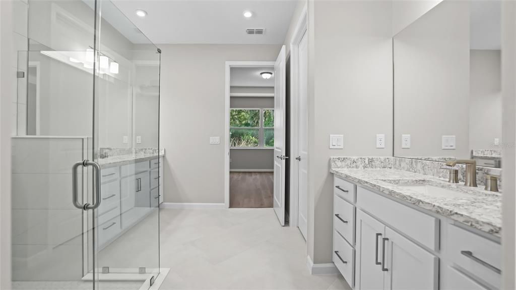 En Venta: $599,999 (3 camas, 3 baños, 2289 Pies cuadrados)