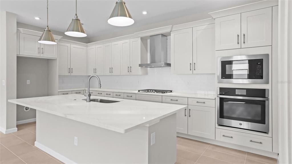 En Venta: $599,999 (3 camas, 3 baños, 2289 Pies cuadrados)