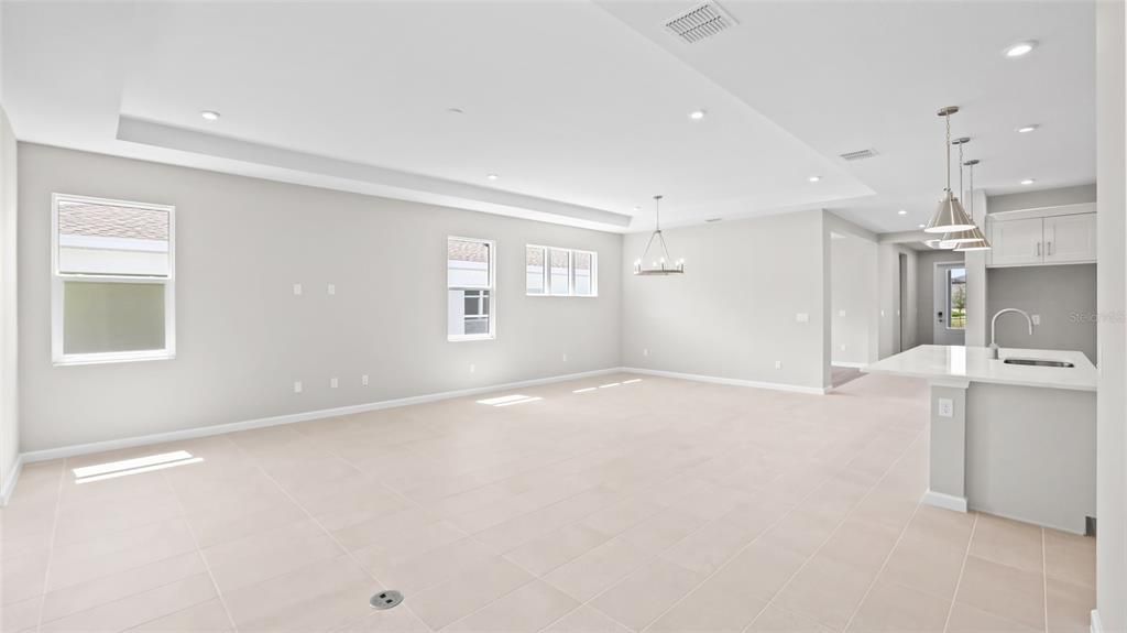 En Venta: $599,999 (3 camas, 3 baños, 2289 Pies cuadrados)