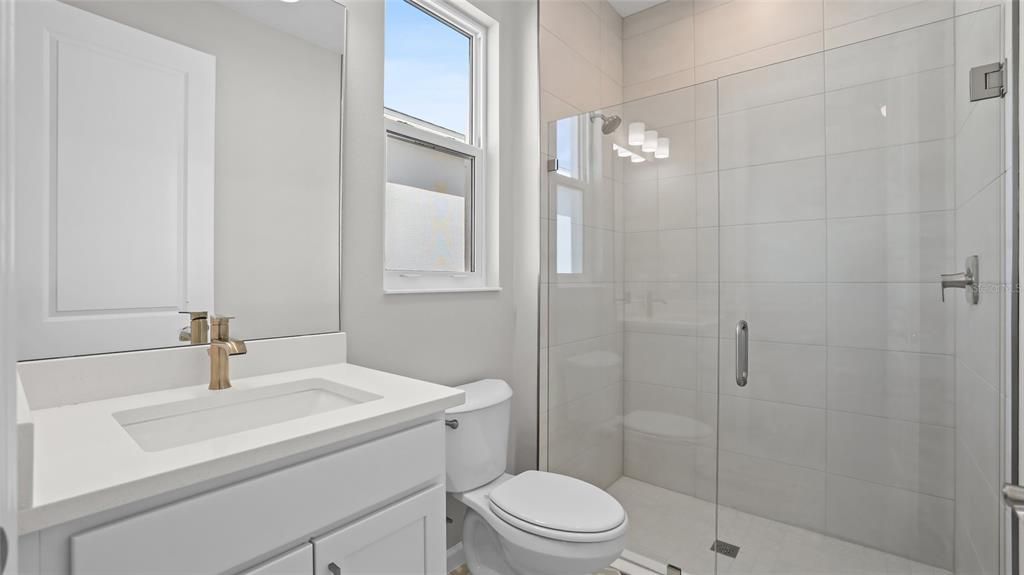 En Venta: $599,999 (3 camas, 3 baños, 2289 Pies cuadrados)