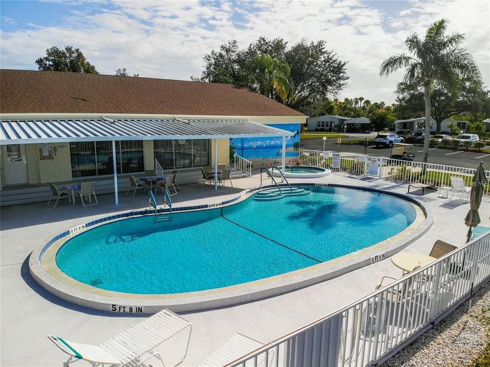 For Sale: $250,000 (2 beds, 2 baths, 1518 Square Feet)