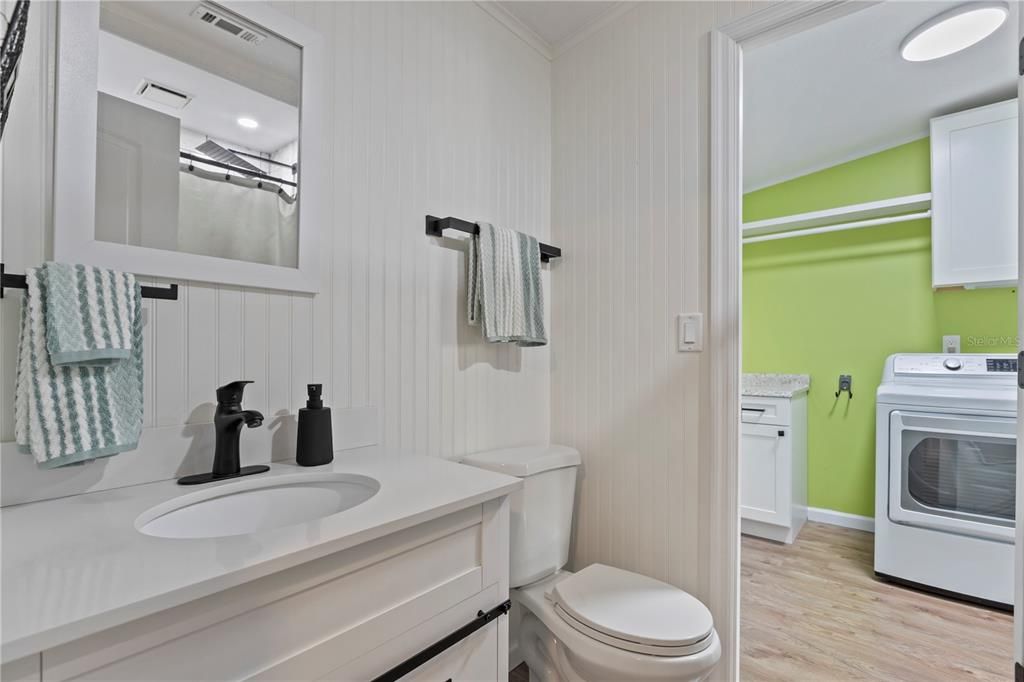 For Sale: $250,000 (2 beds, 2 baths, 1518 Square Feet)