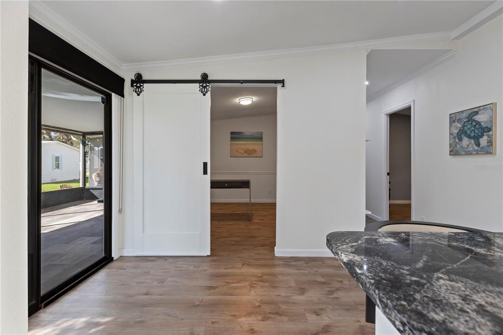 For Sale: $250,000 (2 beds, 2 baths, 1518 Square Feet)