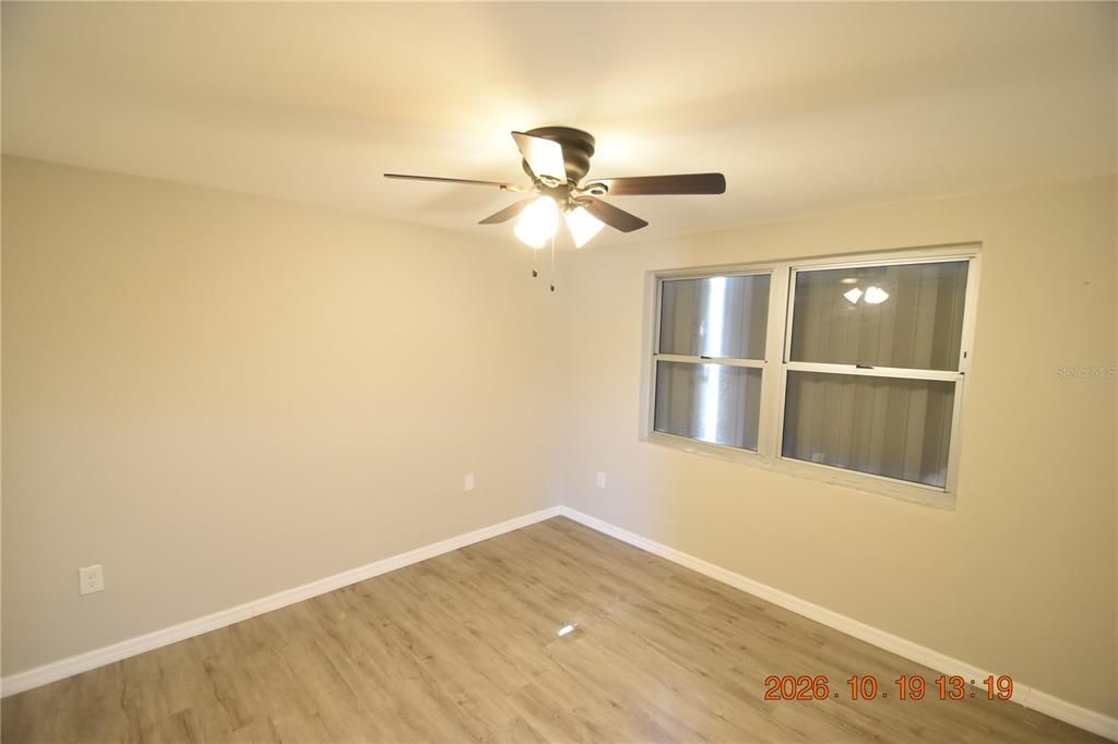 For Rent: $1,650 (2 beds, 1 baths, 1036 Square Feet)