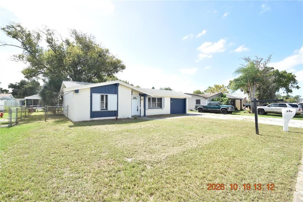 For Rent: $1,650 (2 beds, 1 baths, 1036 Square Feet)