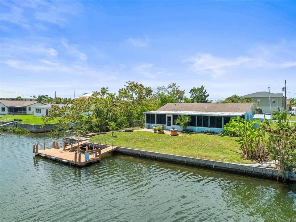 For Sale: $390,000 (3 beds, 2 baths, 1218 Square Feet)