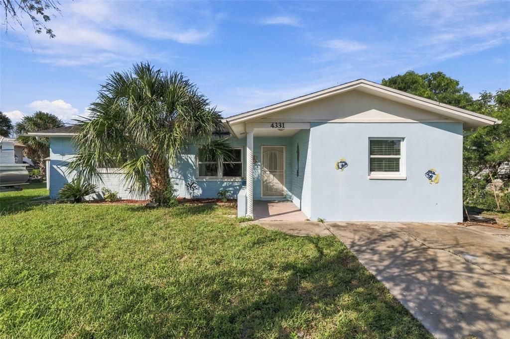 For Sale: $390,000 (3 beds, 2 baths, 1218 Square Feet)