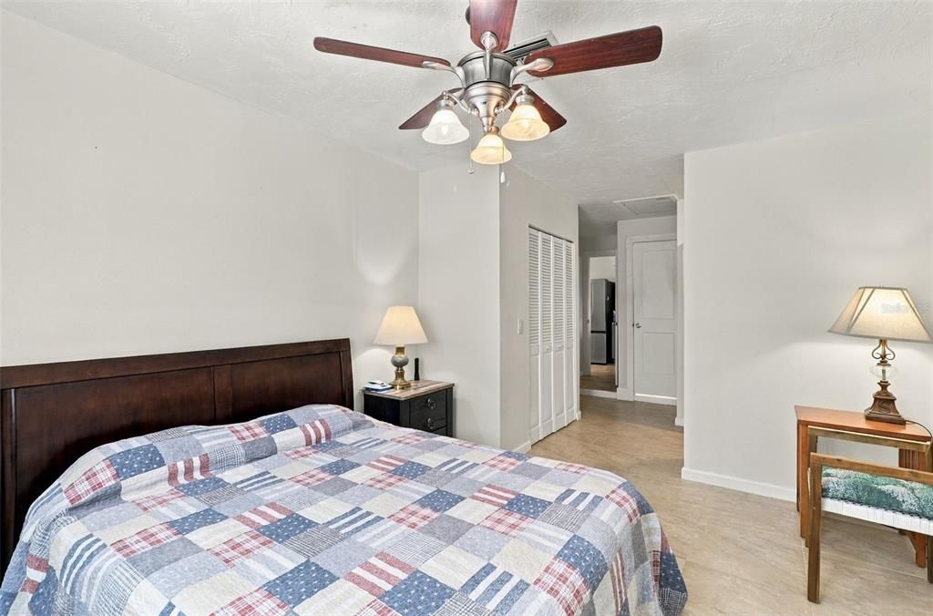For Sale: $390,000 (3 beds, 2 baths, 1218 Square Feet)