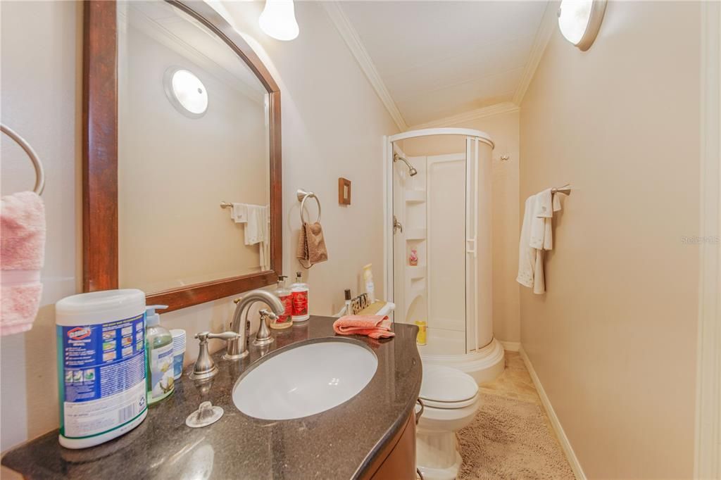 For Sale: $190,000 (3 beds, 3 baths, 1464 Square Feet)