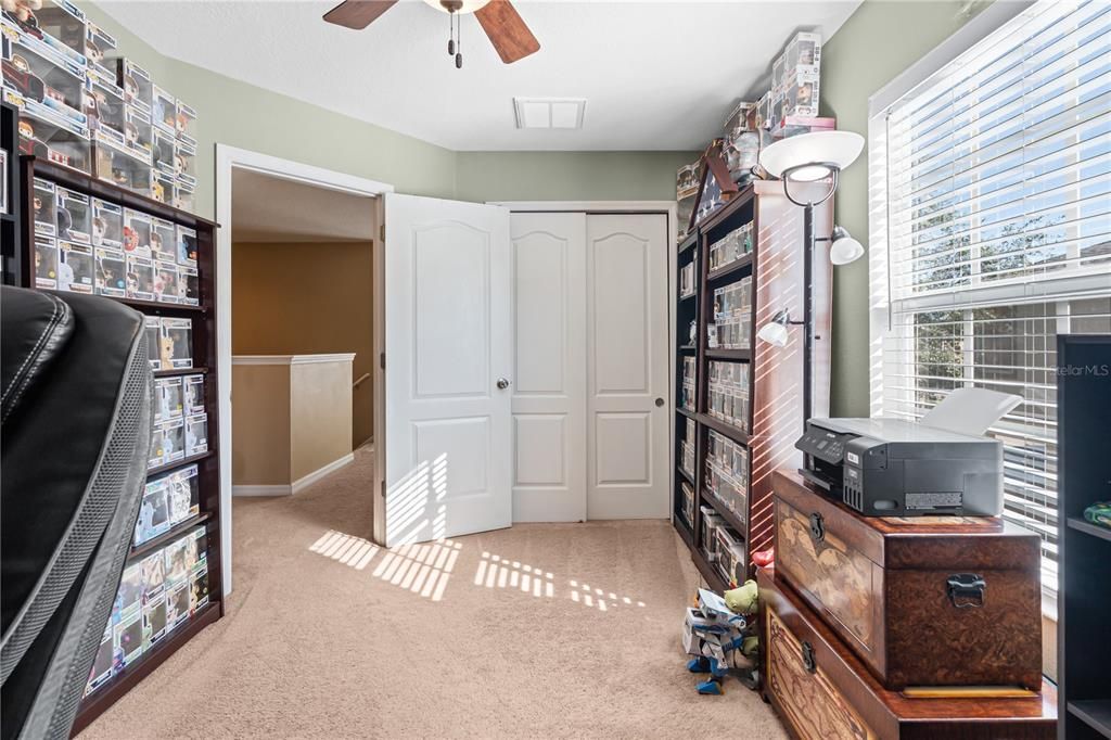 For Sale: $259,999 (3 beds, 2 baths, 1880 Square Feet)