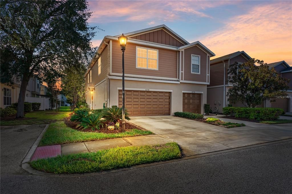 For Sale: $259,999 (3 beds, 2 baths, 1880 Square Feet)