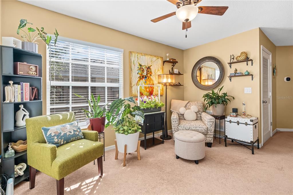 For Sale: $259,999 (3 beds, 2 baths, 1880 Square Feet)