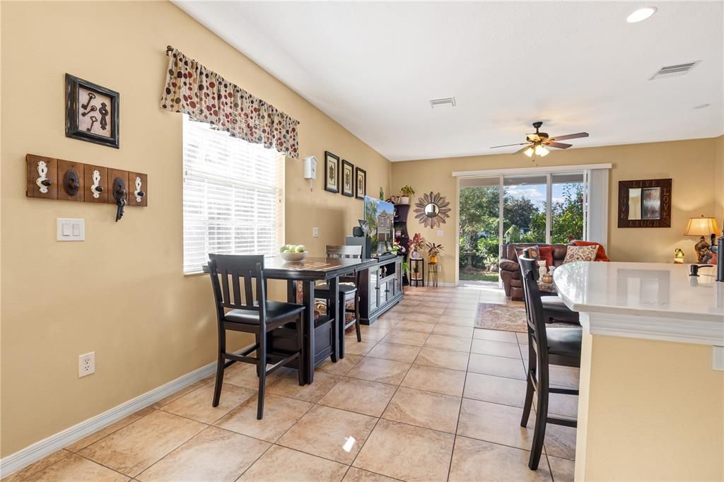 For Sale: $259,999 (3 beds, 2 baths, 1880 Square Feet)