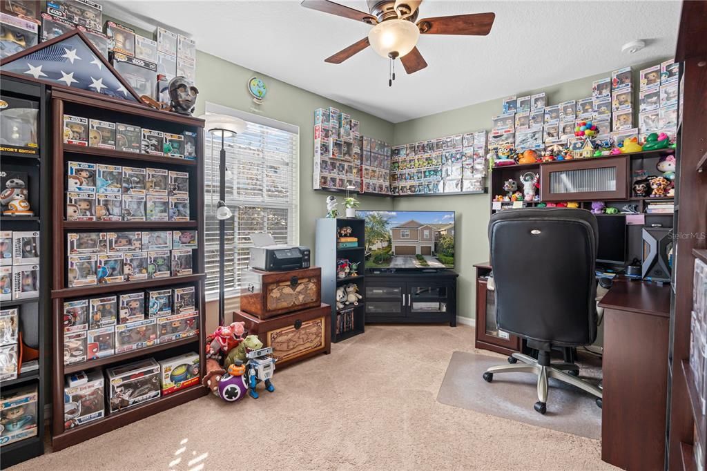 For Sale: $259,999 (3 beds, 2 baths, 1880 Square Feet)