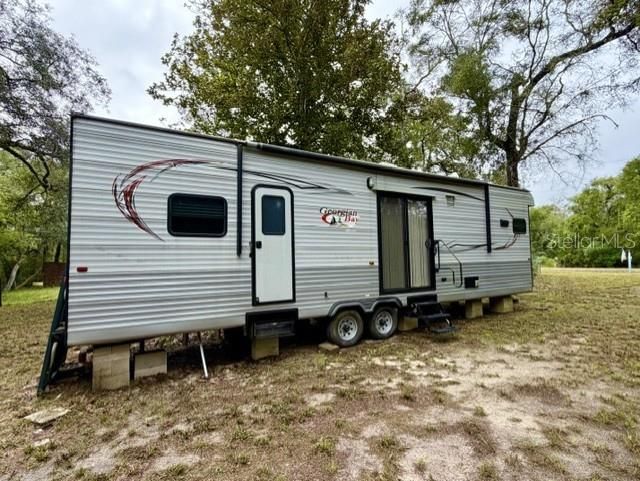 На продажу: $89,900 (1.02 acres)