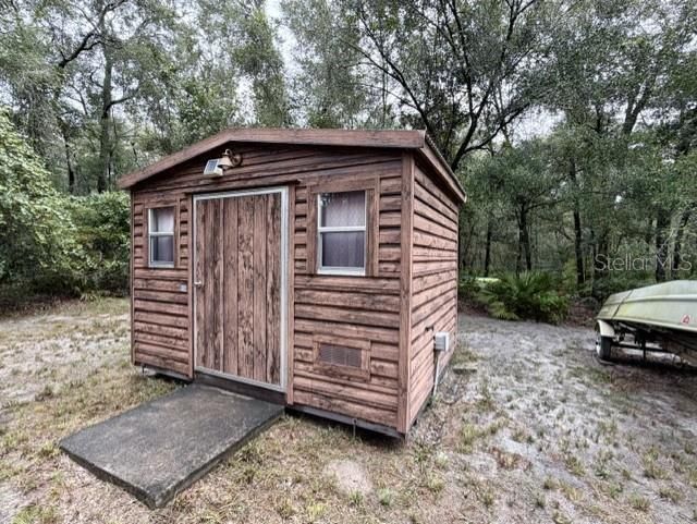 На продажу: $89,900 (1.02 acres)