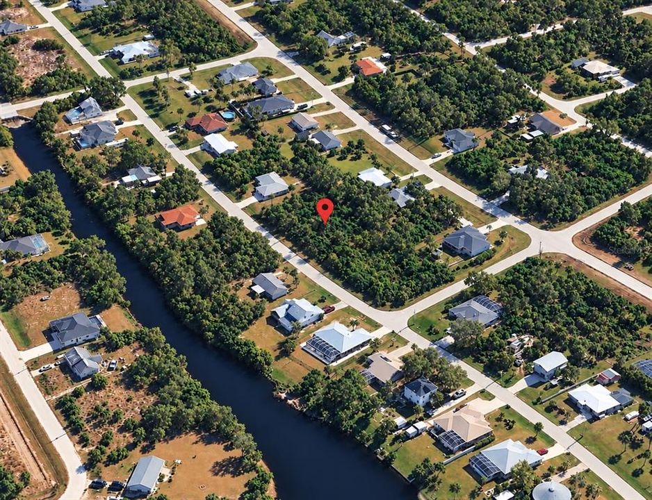 En Venta: $25,900 (0.24 acres)