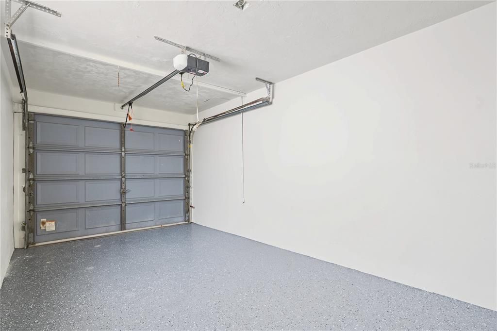 For Sale: $379,000 (2 beds, 2 baths, 1405 Square Feet)