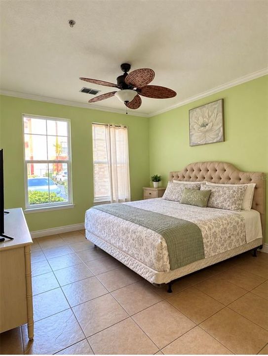 For Rent: $1,700 (1 beds, 1 baths, 770 Square Feet)