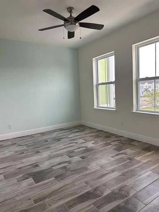 En Venta: $370,000 (2 camas, 2 baños, 1394 Pies cuadrados)