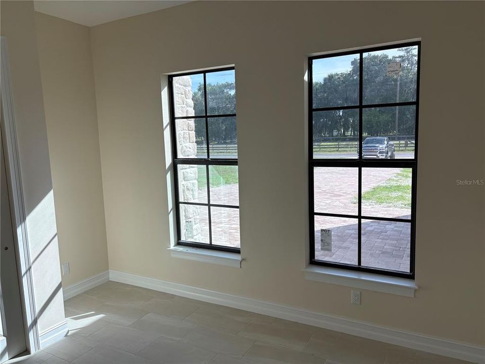 En Venta: $599,000 (3 camas, 2 baños, 2000 Pies cuadrados)