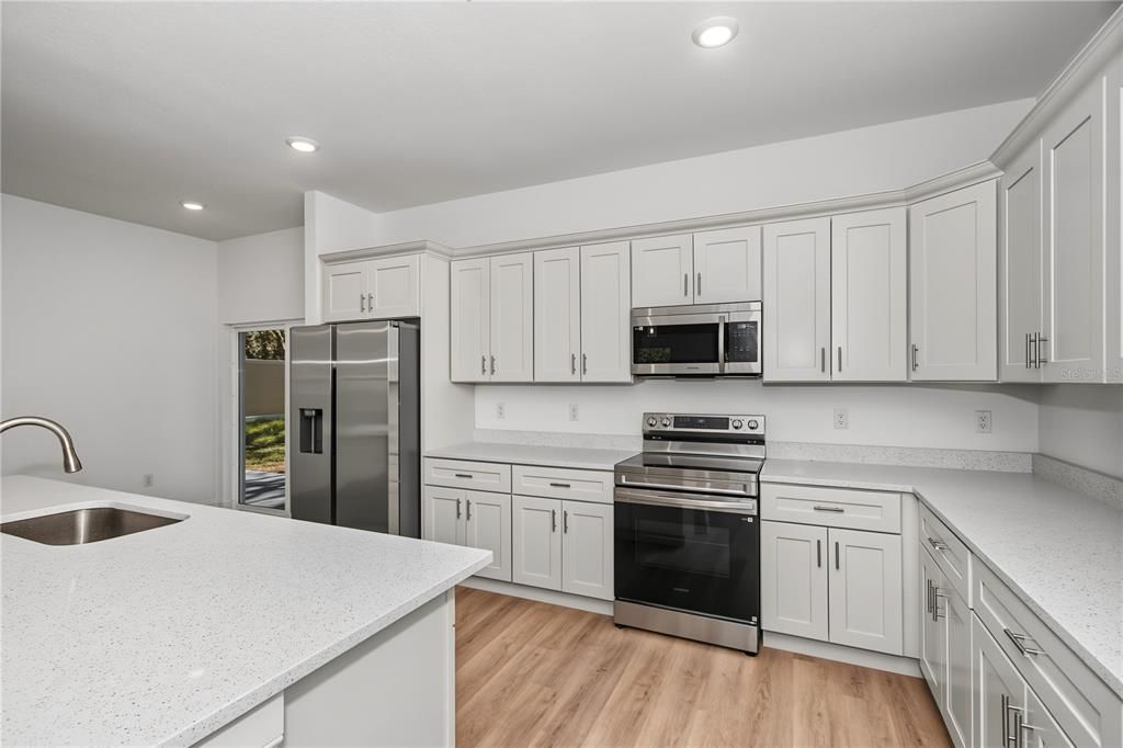 For Sale: $288,900 (4 beds, 2 baths, 1859 Square Feet)