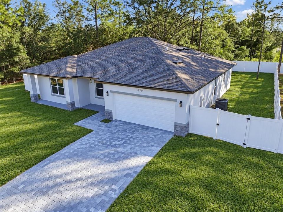 For Sale: $288,900 (4 beds, 2 baths, 1859 Square Feet)
