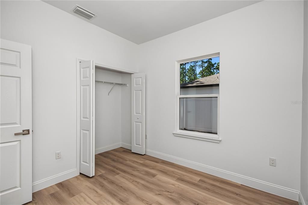 For Sale: $288,900 (4 beds, 2 baths, 1859 Square Feet)