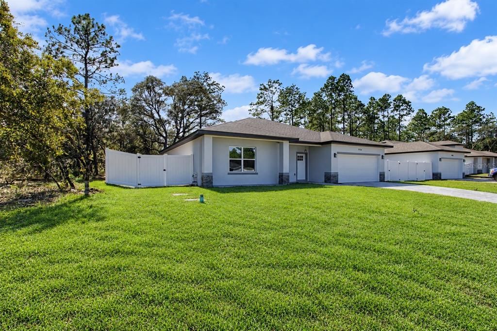 For Sale: $288,900 (4 beds, 2 baths, 1859 Square Feet)