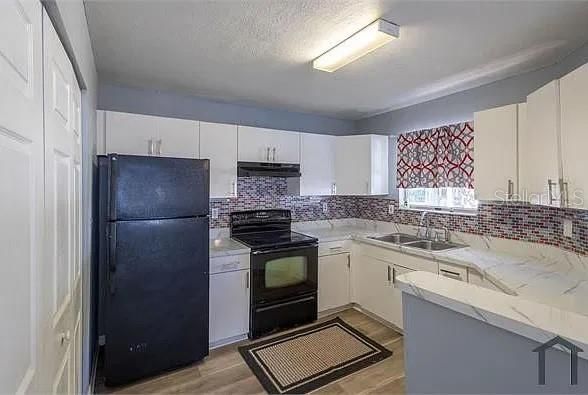 For Rent: $1,795 (3 beds, 2 baths, 1052 Square Feet)