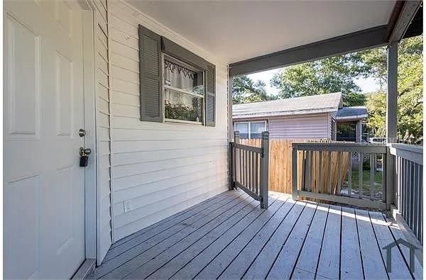 For Rent: $1,795 (3 beds, 2 baths, 1052 Square Feet)
