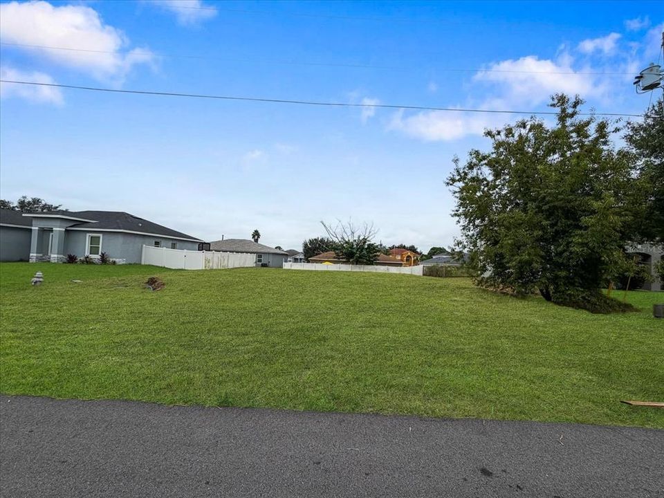 En Venta: $43,000 (0.18 acres)