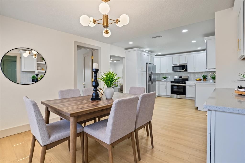 En Venta: $529,000 (3 camas, 2 baños, 1924 Pies cuadrados)
