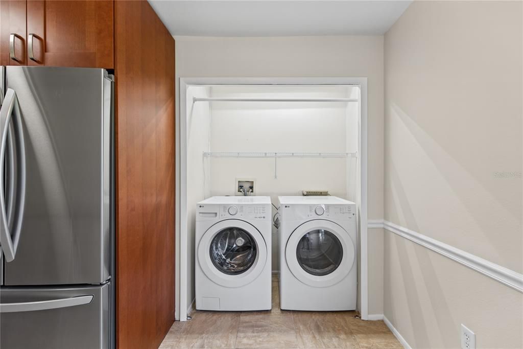 В аренду: $2,450 (3 спален, 2 ванн, 1410 Квадратных фут)
