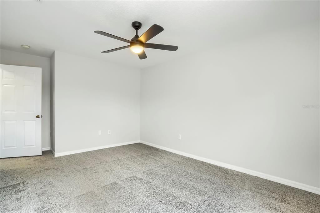 For Sale: $390,000 (4 beds, 2 baths, 2870 Square Feet)