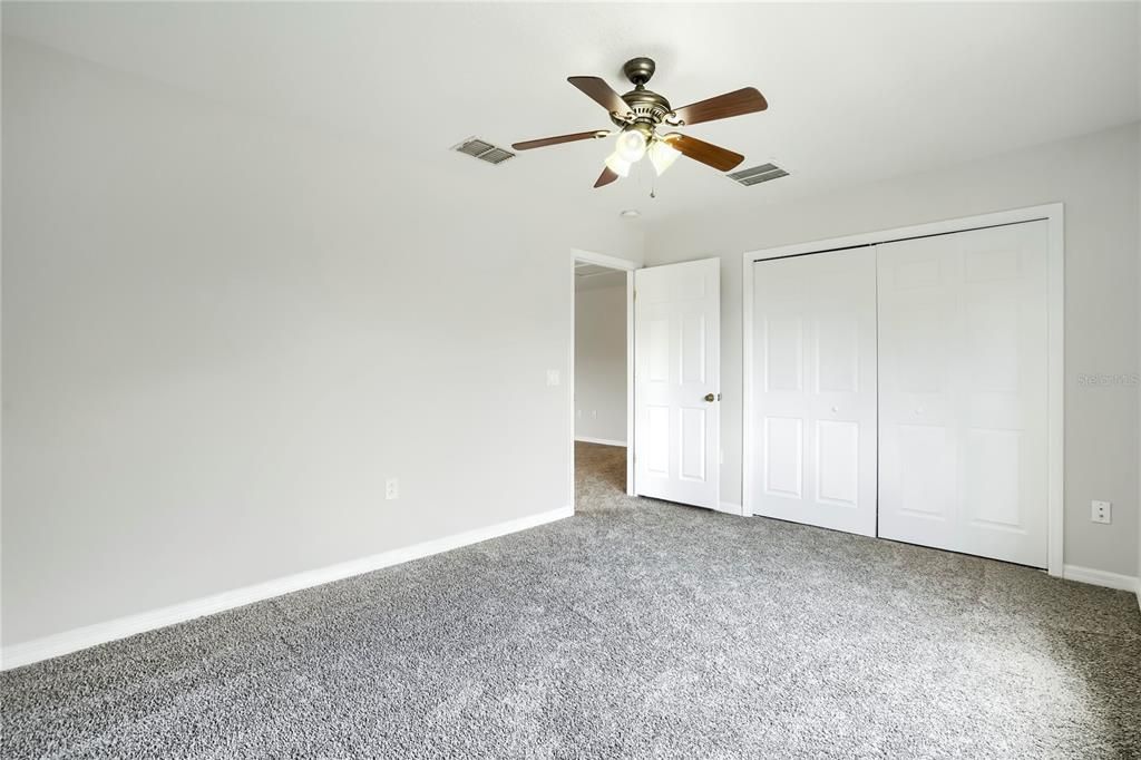 For Sale: $390,000 (4 beds, 2 baths, 2870 Square Feet)