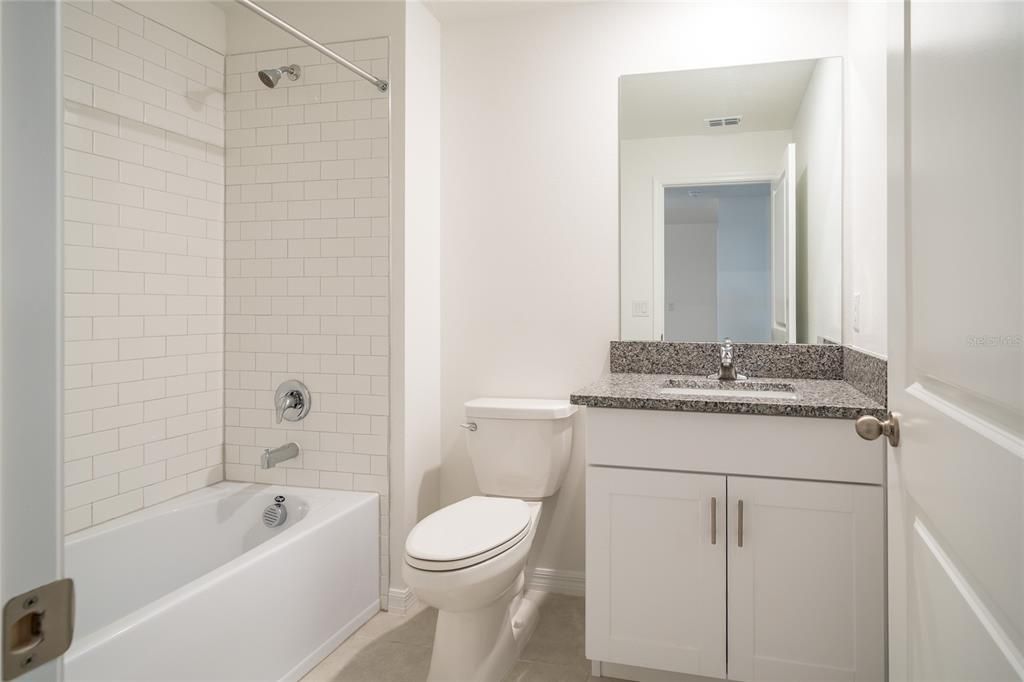 В аренду: $1,995 (3 спален, 2 ванн, 1666 Квадратных фут)
